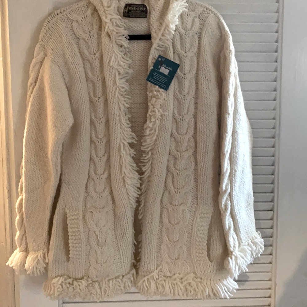 Wool zip hooded sweater